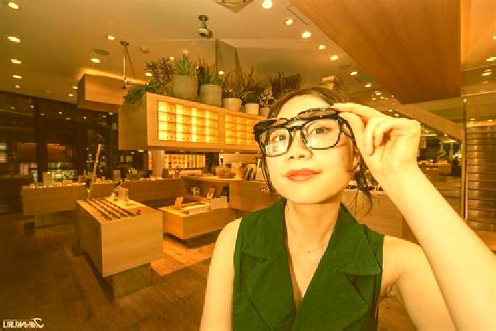 Violet, 26 — Escort in Shuangta, China