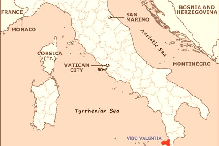 Violet, 26 — Escort in Torano, Italy