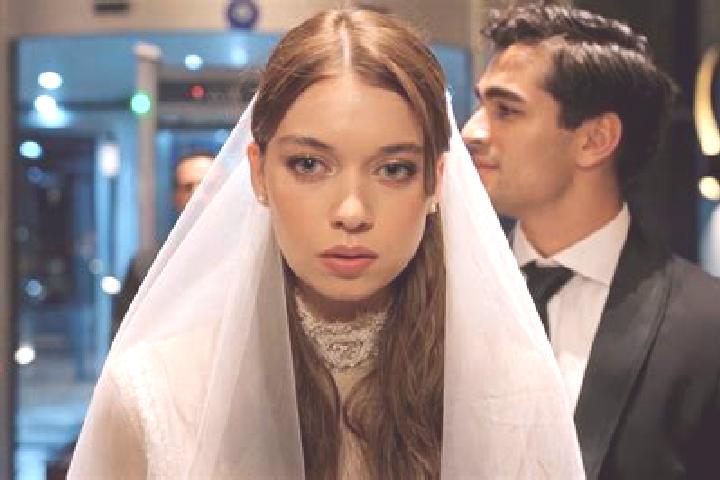 Violet, 26 — Escort in Yali, Turkey