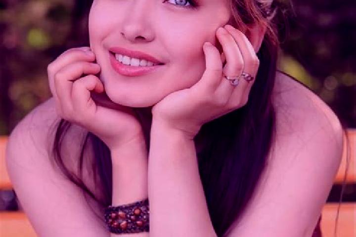 Violet, 27, a auburn blue-eyed asian companion based in Kampung Bagan. Offering Dinner Date, CIM, OWO. Available for incall and outcall, day and evening dates.