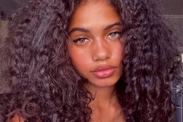 Violet, 27, a brunette blue-eyed ebony companion based in Bannockburn. Offering Couples, Travel Companion, OWO, Deep French Kissing, Duos. Available for inca...