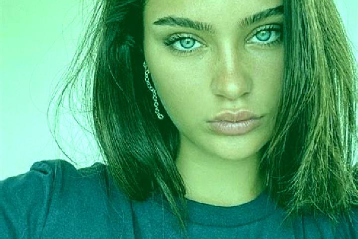 Violet, 27, a brunette brown-eyed ebony companion based in Tsoghamarg. Offering A-Level, Couples, Striptease. Available for incall and outcall, overnight boo...