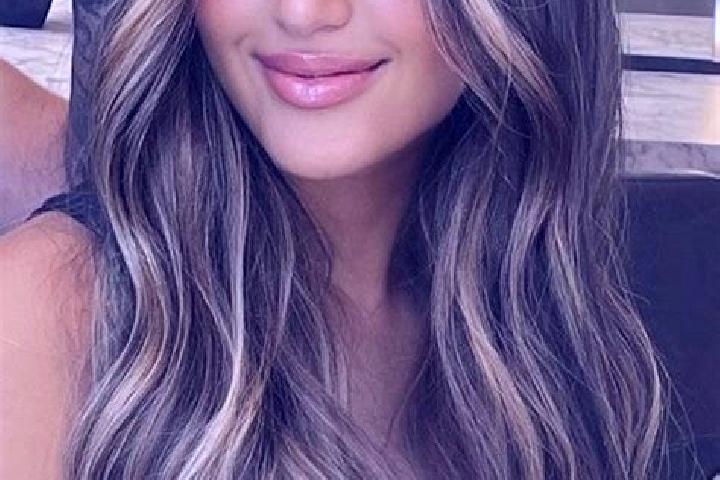 Violet, 27, a dark blonde dark-eyed mediterranean companion based in Trobnitz. Offering 69, OWO, Overnight, Erotic Massage. Available for incall and outcall,...