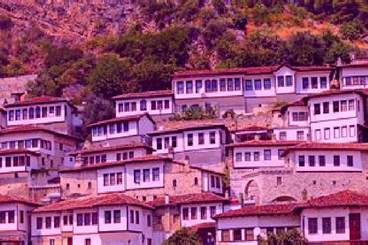 Violet, 27 — Escort in Kukur, Albania