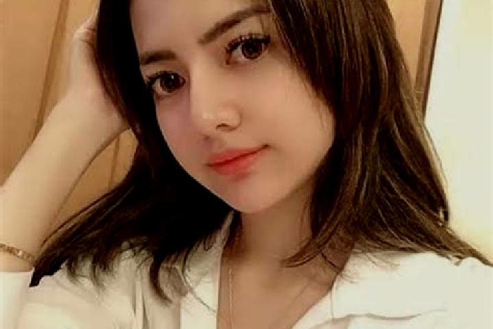 Violet, 27 — Escort in Lekedalem, Indonesia