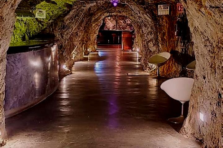 Violet, 27 — Escort in Mina Vieja, Mexico