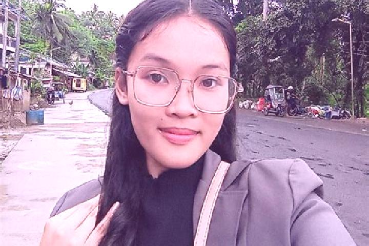 Violet, 27 — Escort in Napuro, Philippines