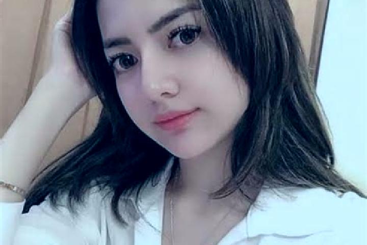 Violet, 27 — Escort in Pakaebena, Indonesia