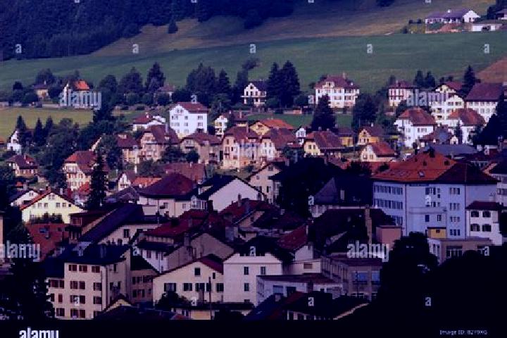 Violet, 27 — Escort in Sainte-Croix, Switzerland