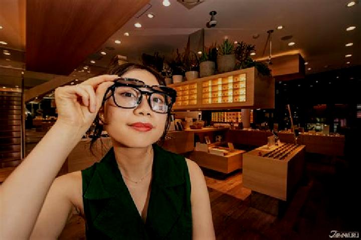 Violet, 27 — Escort in Wanhu, China