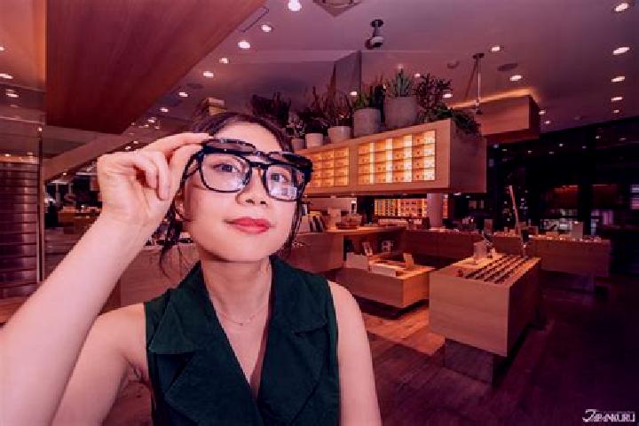 Violet, 27 — Escort in Yuexi, China