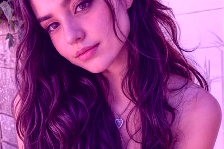 Violet, 28, a auburn hazel-eyed asian companion based in Sheerness. Offering Domination, CIM, Couples. Available for incall and outcall, day and evening dates.