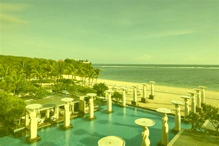 Violet, 28, a auburn hazel-eyed caribbean companion based in Nusa Dua. Offering 69, Travel Companion, Duos. Available for incall and outcall, overnight booki...