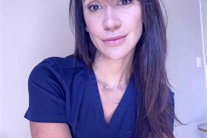 Violet, 28, a black grey-eyed latina companion based in Fresno de la Ribera. Offering Tantra, Erotic Massage, Girlfriend Experience, Party Girl. Available fo...