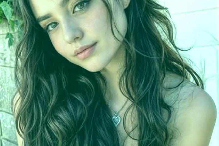 Violet, 28, a black hazel-eyed caribbean companion based in Villas de la Laguna. Offering CIM, Prostate Massage, Couples, Striptease. Available for incall an...