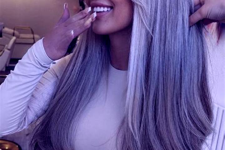Violet, 28, a blonde grey-eyed latina companion based in Tibirita. Offering GFE, Travel Companion. Available for incall and outcall, day and evening dates.