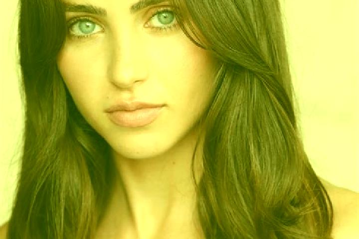 Violet, 28, a brunette grey-eyed mixed companion based in Xidi. Offering Fetish, Deep French Kissing, BDSM, 69, OWO. Available for incall and outcall, day an...