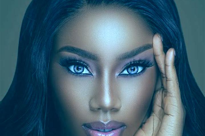 Violet, 28, a chestnut blue-eyed ebony companion based in Grossolbersdorf. Offering BDSM, Overnight, Striptease. Available for incall and outcall, day and ev...