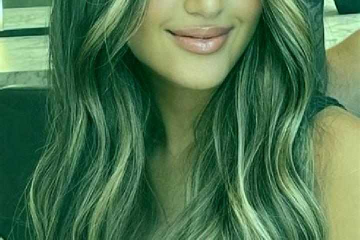 Violet, 28, a dark blonde brown-eyed indian companion based in Di An. Offering A-Level, Girlfriend Experience, Deep French Kissing, Fetish. Available for inc...