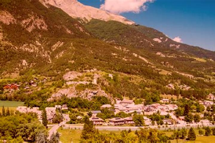 Violet, 28 — Escort in Jausiers, France