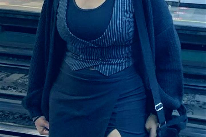 Violet, 28 — Escort in Rahabah, Yemen