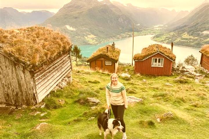 Violet, 28 — Escort in Skoger, Norway