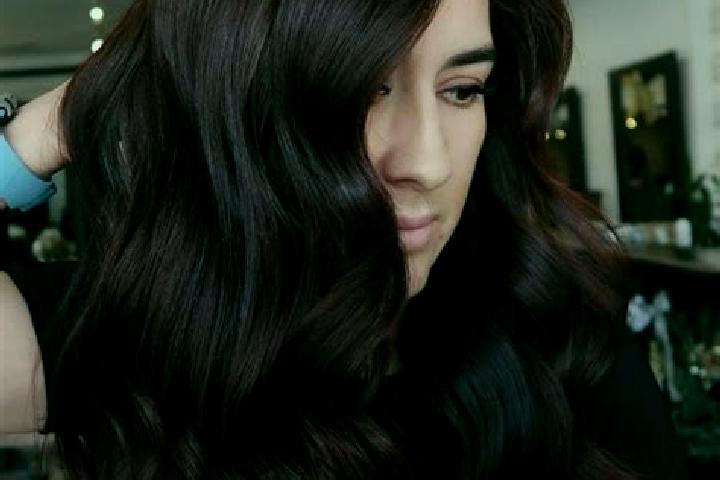 Violet, 29, a auburn dark-eyed european companion based in Riviera. Offering Erotic Massage, Fetish, GFE. Available for incall and outcall, day and evening d...