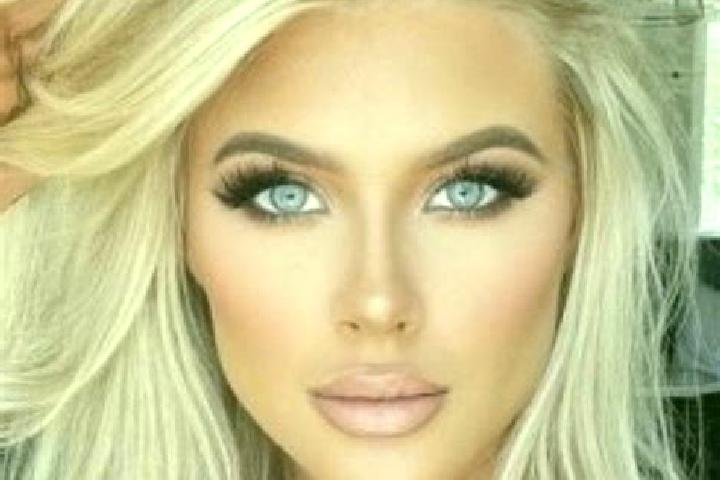 Violet, 29, a platinum blonde green-eyed indian companion based in Dhummay. Offering Dinner Date, Couples. Available for incall and outcall, overnight bookin...