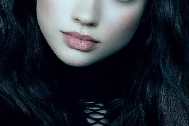 Violet, 29, a red dark-eyed european companion based in Fronsac. Offering Domination, GFE. Available for incall and outcall, overnight bookings available.