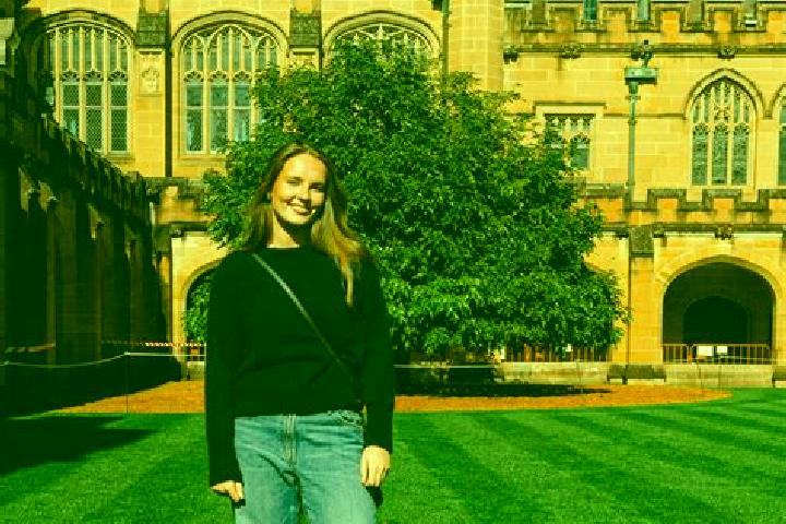Violet, 29 — Escort in Alexandra, Australia