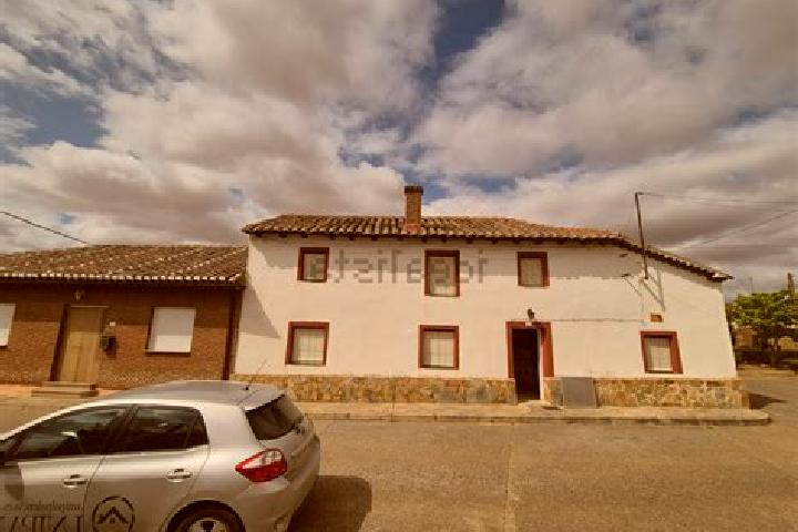 Violet, 29 — Escort in Bustillo del Paramo de Carrion, Spain