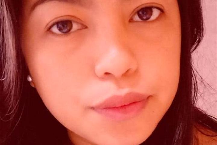 Violet, 29 — Escort in Kella, Germany