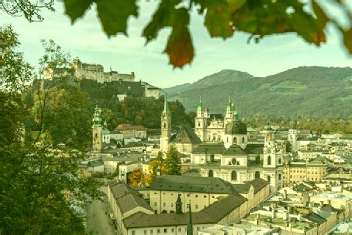 Violet, 29 — Escort in Kloster, Austria