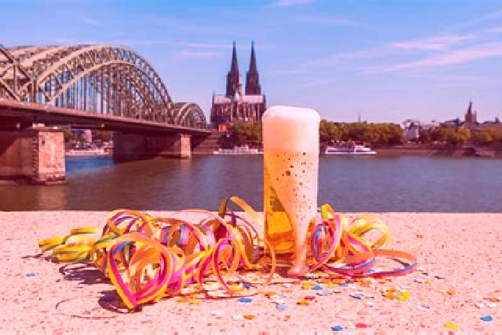 Violet, 29 — Escort in Oerlenbach, Germany