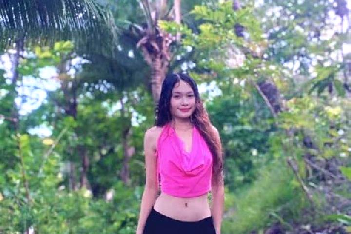 Violet, 29 — Escort in Palampas, Philippines