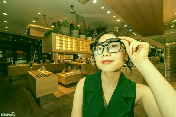 Violet, 29 — Escort in Shangzi, China