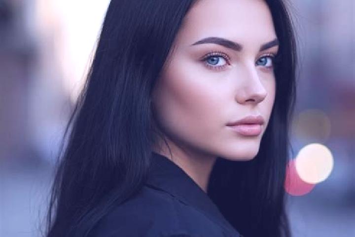Violet, 30, a black blue-eyed latina companion based in Calicanto 2da. Seccion. Offering Travel Companion, Dinner Date, Party Girl, Duos, Roleplay. Available...
