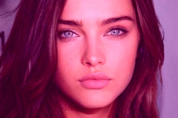 Violet, 30, a brunette dark-eyed ebony companion based in Borgo Celano. Offering OWO, CIM, Tantra, Duos, Party Girl. Available for incall and outcall, day an...