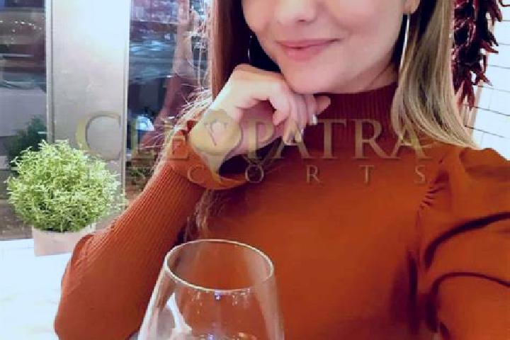 Violet, 30, a dark blonde amber-eyed mediterranean companion based in Pavlovice u Prerova. Offering GFE, Party Girl, Dinner Date, Striptease, Domination. Ava...