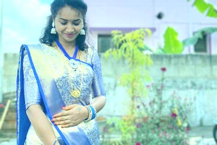 Violet, 30 — Escort in Karaikkudi, India