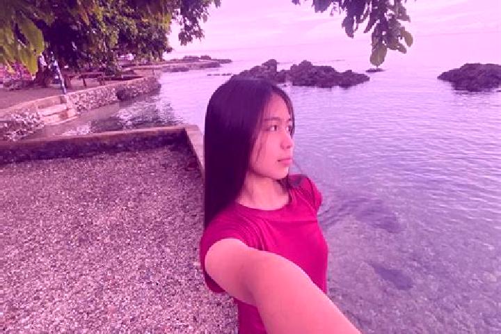 Violet, 30 — Escort in Panukulan, Philippines