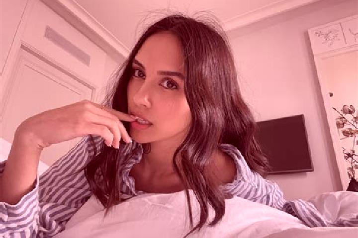 Violet, 31, a brunette blue-eyed slavic companion based in Hartland. Offering Travel Companion, Girlfriend Experience, Dinner Date. Available for incall and ...