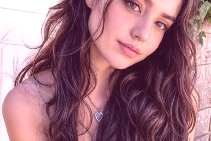 Violet, 31, a brunette hazel-eyed middle eastern companion based in In Zghmir. Offering BDSM, Deep French Kissing, CIM, Dinner Date. Available for incall and...