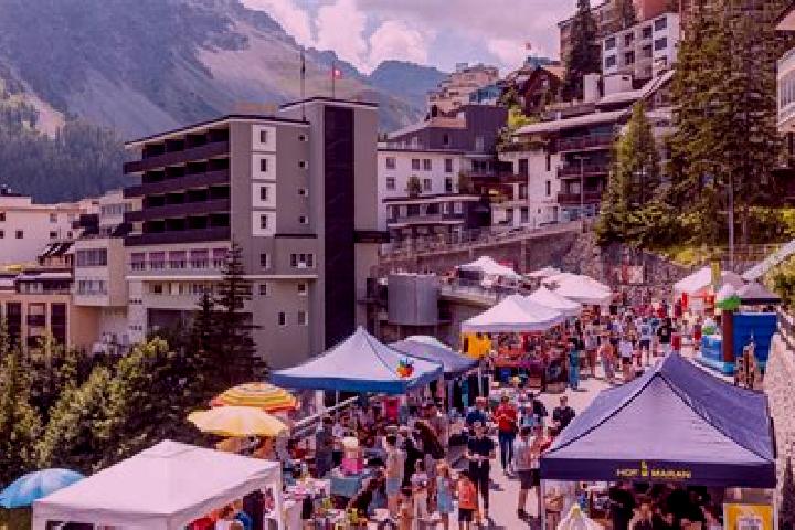 Violet, 31 — Escort in Arosa, Switzerland