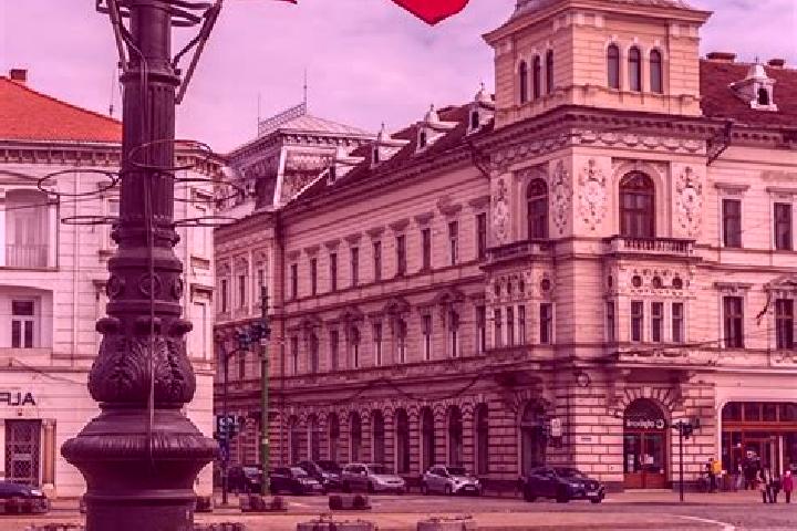 Violet, 31 — Escort in Carligei, Romania