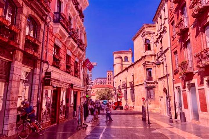 Violet, 31 — Escort in Leon, Spain