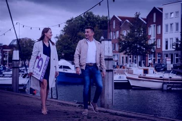 Violet, 31 — Escort in Middelharnis, Netherlands