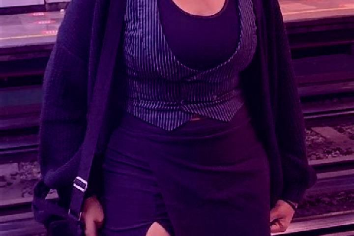 Violet, 31 — Escort in Sugeldi, Turkey
