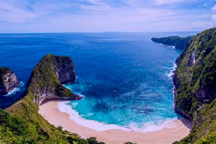 Violet, 31 — Escort in Winduasri, Indonesia
