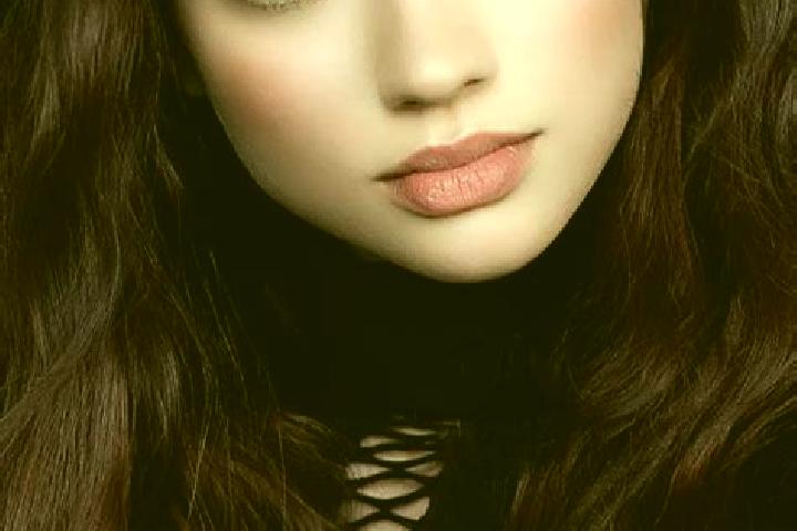 Violet, 32, a brunette dark-eyed european companion based in Bicester. Offering 69, OWO, Deep French Kissing. Available for incall and outcall, day and eveni...